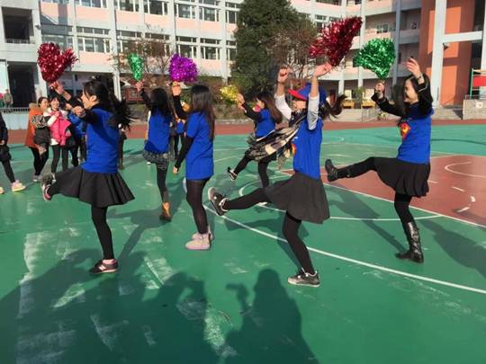 啦啦隊(duì)表演